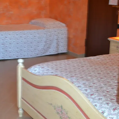 Le Parisien Hotel Montecorvino Pugliano