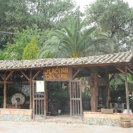 Hotel Le Parisien Montecorvino Pugliano