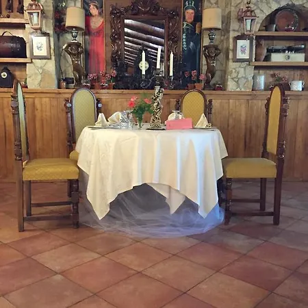 Hotel Le Parisien Montecorvino Pugliano