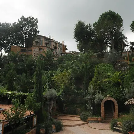 Le Parisien * Montecorvino Pugliano