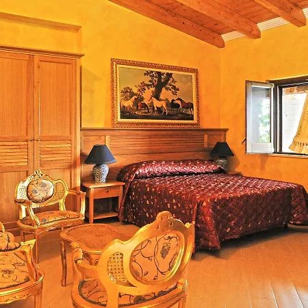 Le Parisien Hotel Montecorvino Pugliano
